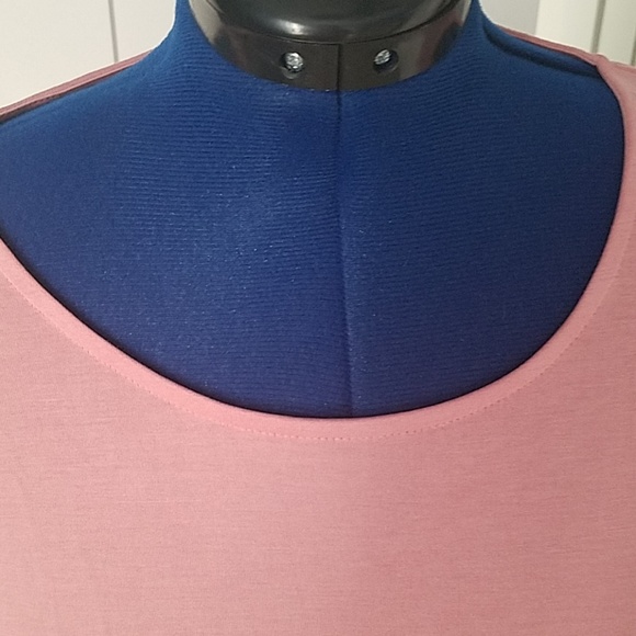 Dress - Picture 5 of 6